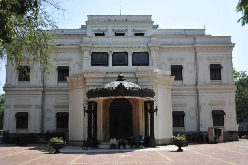 Lal Bagh Palace, Indore, Madhya Pradesh - Vushii.com Lal Bagh Palace, Indore, Madhya Pradesh - Vushii.com